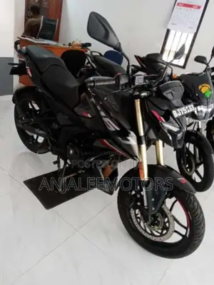 Bajaj Pulsar N160 2024 Motorbike (Used)