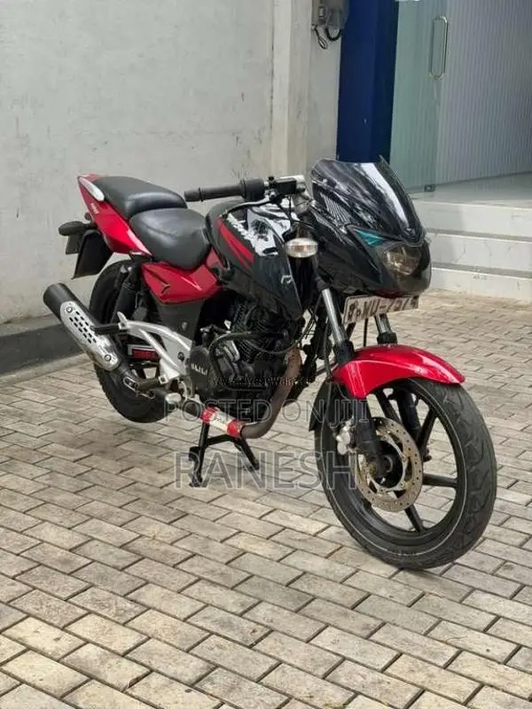 Bajaj Pulsar 2011 Motorbike (Used)