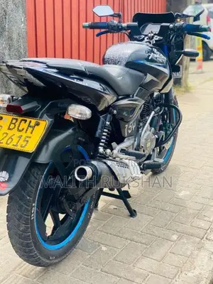 Bajaj Pulsar 2016 Motorbike (Used)