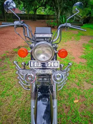 Honda Benly 1996 Motorbike (Used)