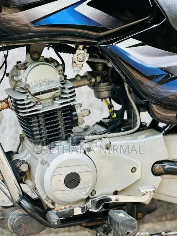 Bajaj CT-100 2017 Motorbike (Used)