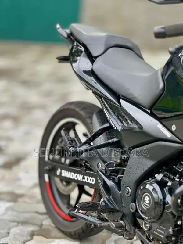 Bajaj Pulsar N160 2025 Motorbike (Used)