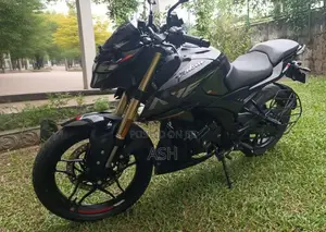 Bajaj Pulsar N160 Premium 2025 Motorbike (Used)