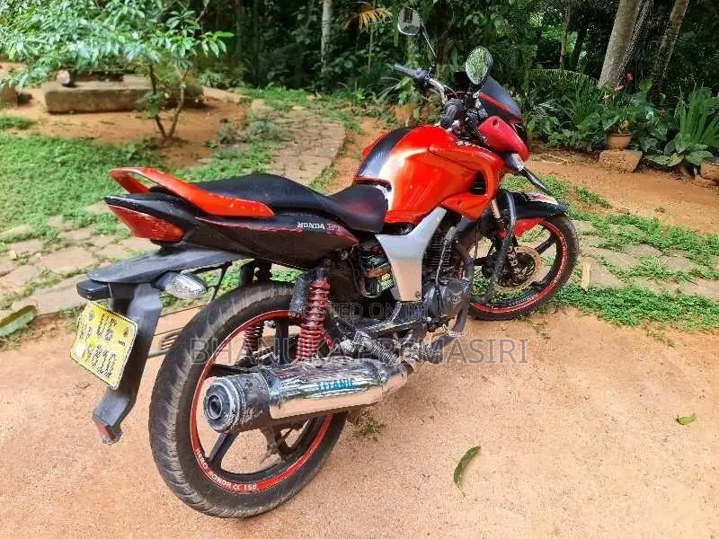 Hero-Honda Hunk 2008 Motorbike (Used)