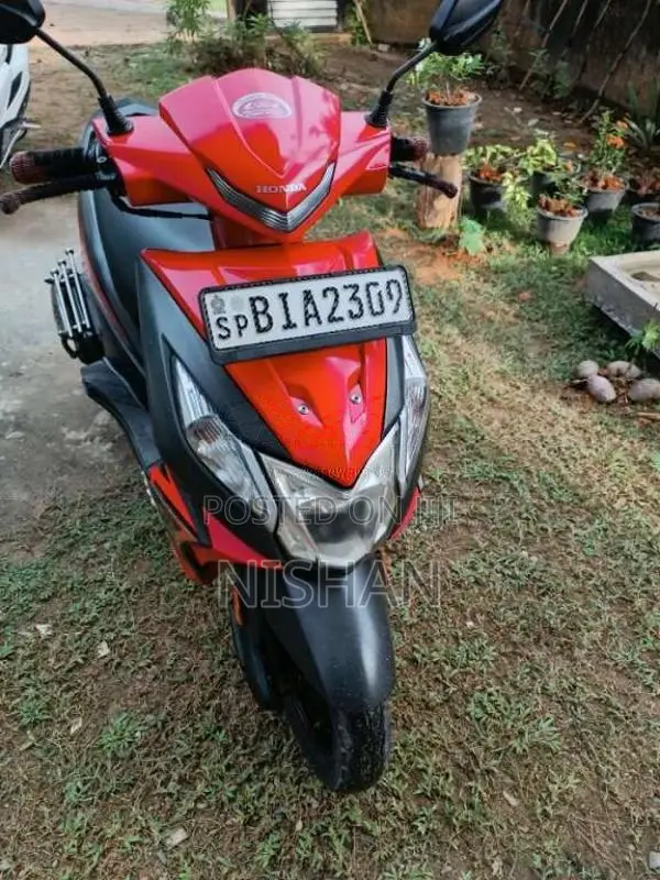 Honda Dio 2019 Motorbike (Used)