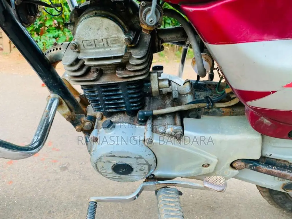 Bajaj CT-100 2006 Motorbike (Used)