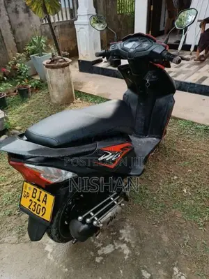 Honda Dio 2019 Motorbike (Used)