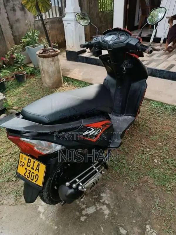Honda Dio 2019 Motorbike (Used)