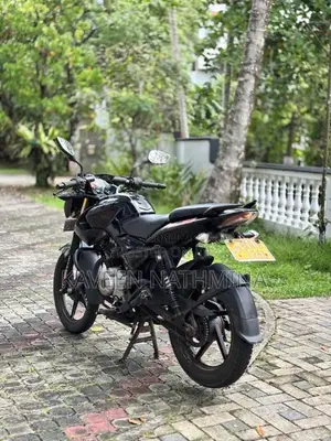 Bajaj Pulsar 2013 Motorbike (Used)