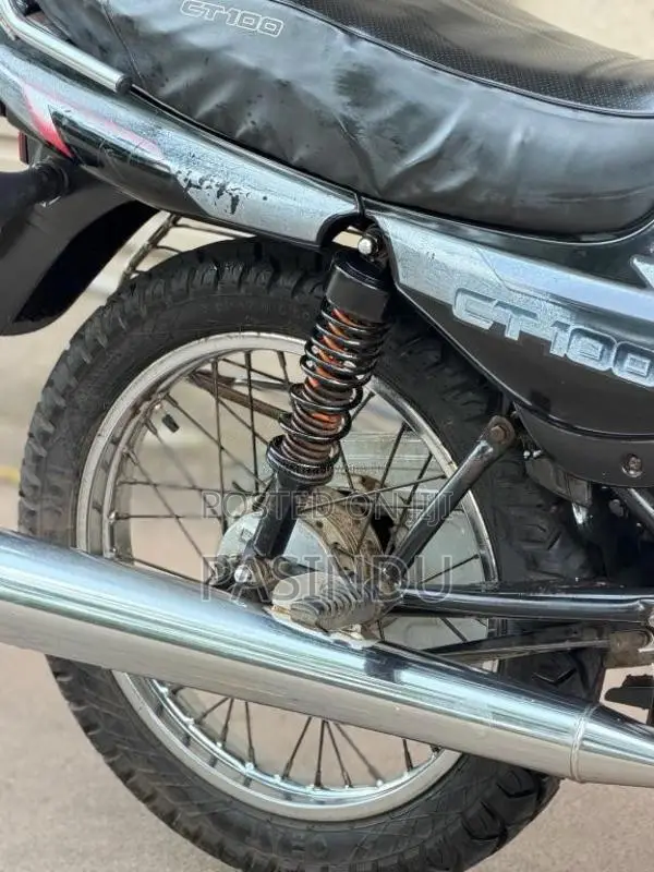 Bajaj CT-100 2010 Motorbike (Used)