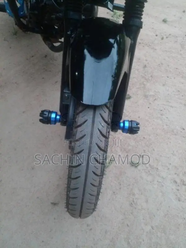 Bajaj Discover 2014 Motorbike (Used)