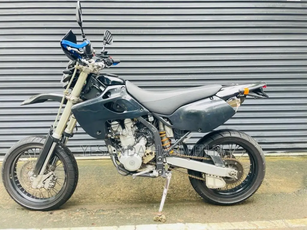 Suzuki SB Tracker 250cc 2006 Motorbike Unregistered (Recondition)