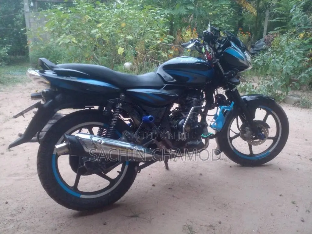 Bajaj Discover 2014 Motorbike (Used)