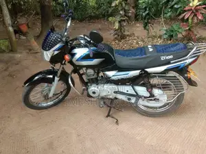 Bajaj CT-100 2014 Motorbike (Used)