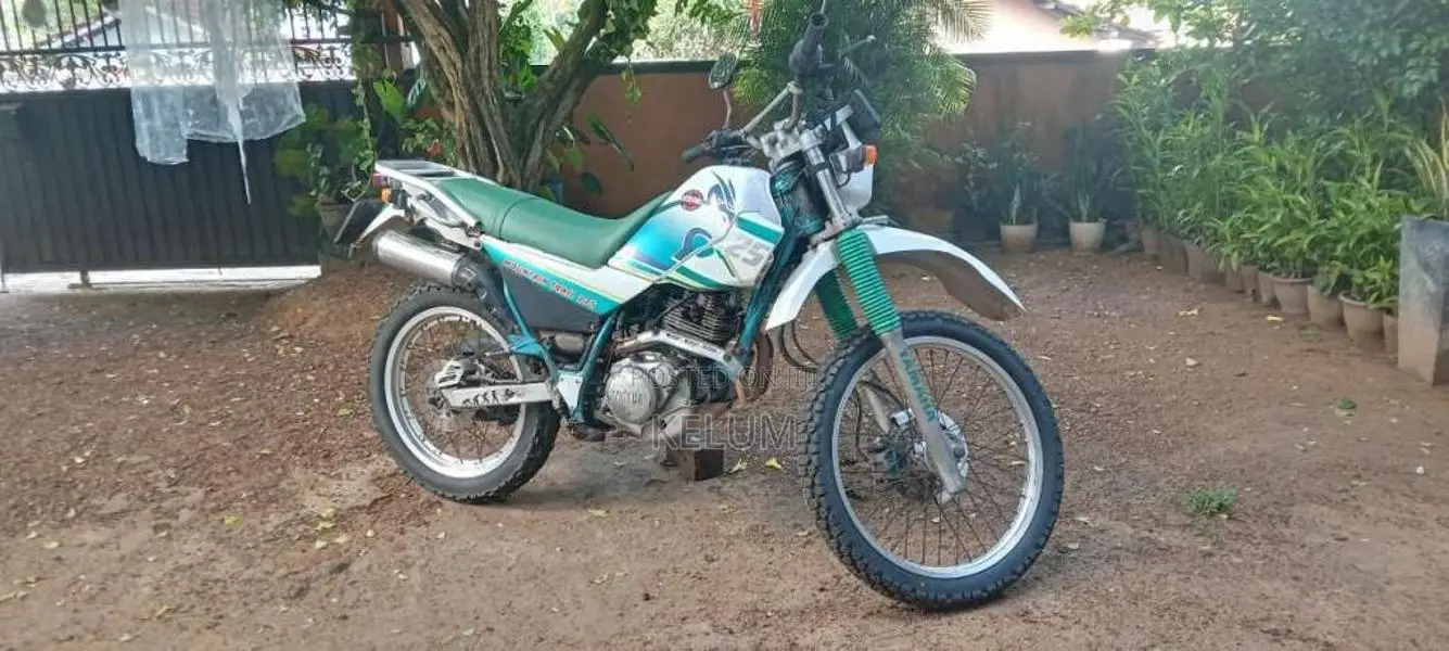 Yamaha Serow225 2003 Motorbike (Used)