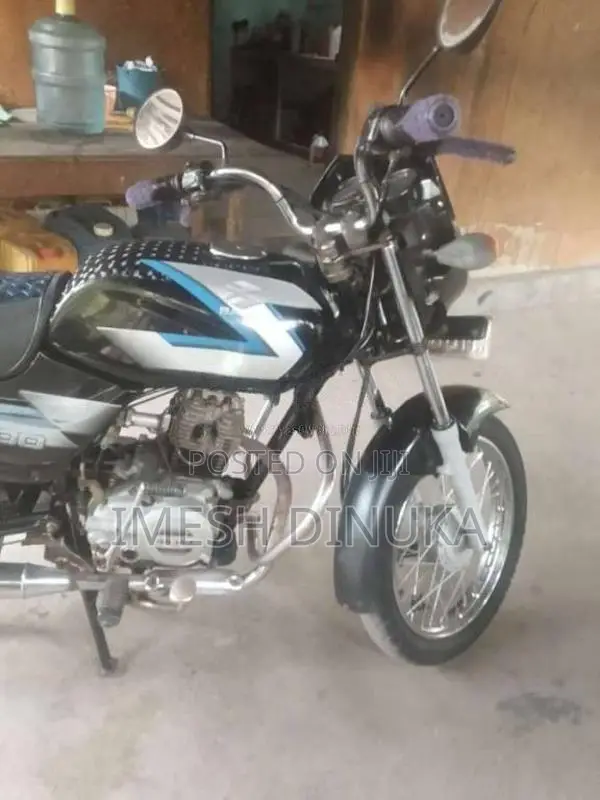 Bajaj CT-100 2014 Motorbike (Used)