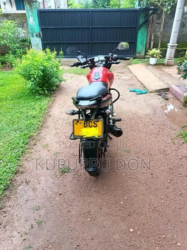 Bajaj Pulsar 135 2015 Motorbike (Used)