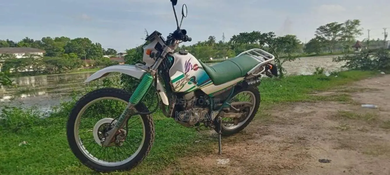 Yamaha Serow225 2003 Motorbike (Used)
