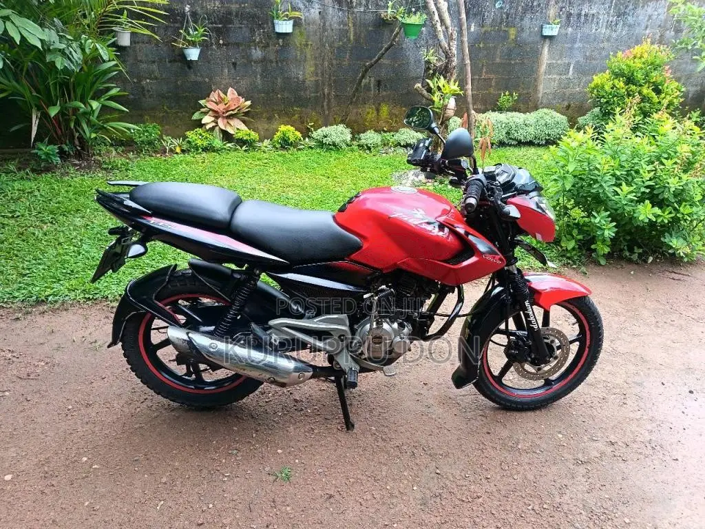 Bajaj Pulsar 135 2015 Motorbike (Used)