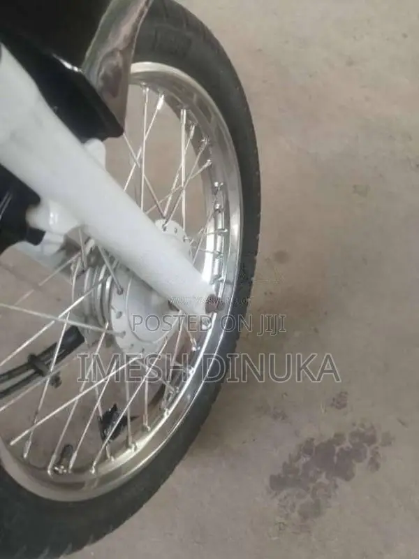 Bajaj CT-100 2014 Motorbike (Used)