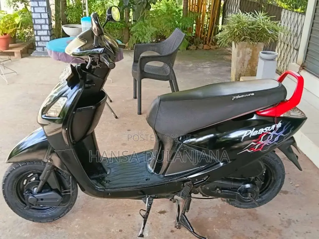 Hero Pleasure 2011 Motorbike (Used)