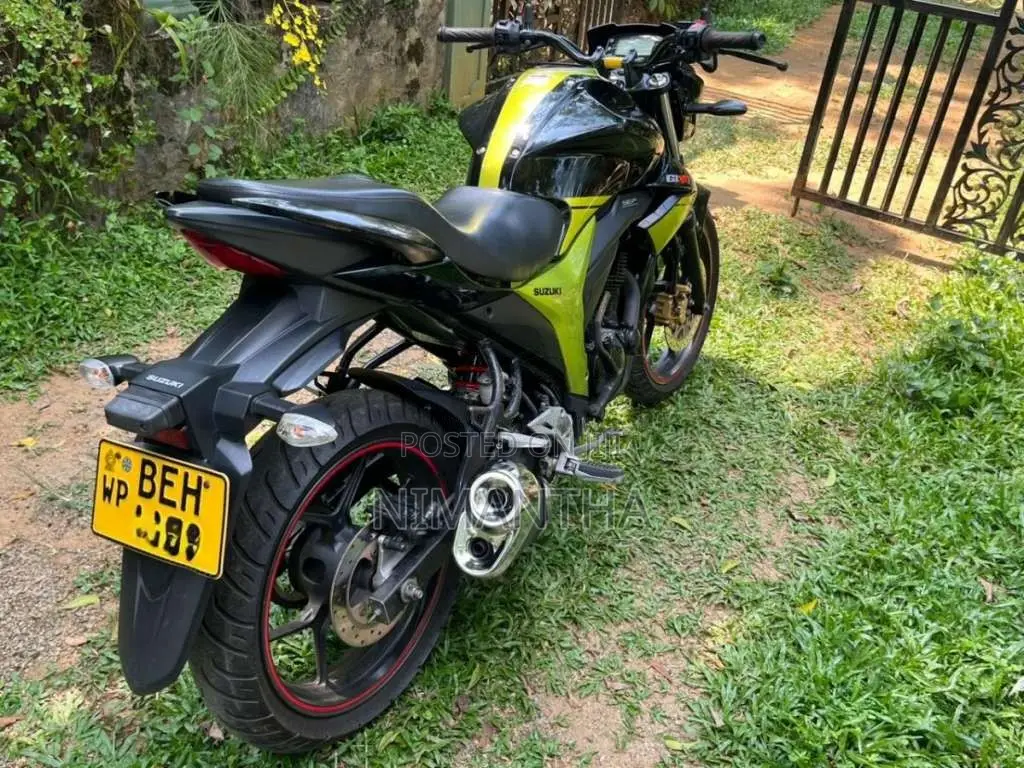 Suzuki Gixxer 2016 Motorbike (Used)