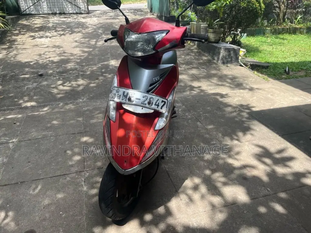 TVS Scooty Streak 2011 Motorbike (Used)
