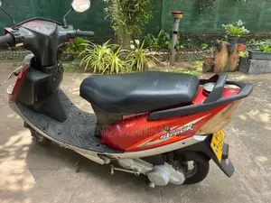 TVS Scooty Streak 2011 Motorbike (Used)