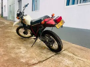 Honda Xlr 1990 Motorbike (Used)