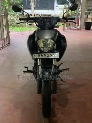 Suzuki Intruder 2018 Motorbike (Used)