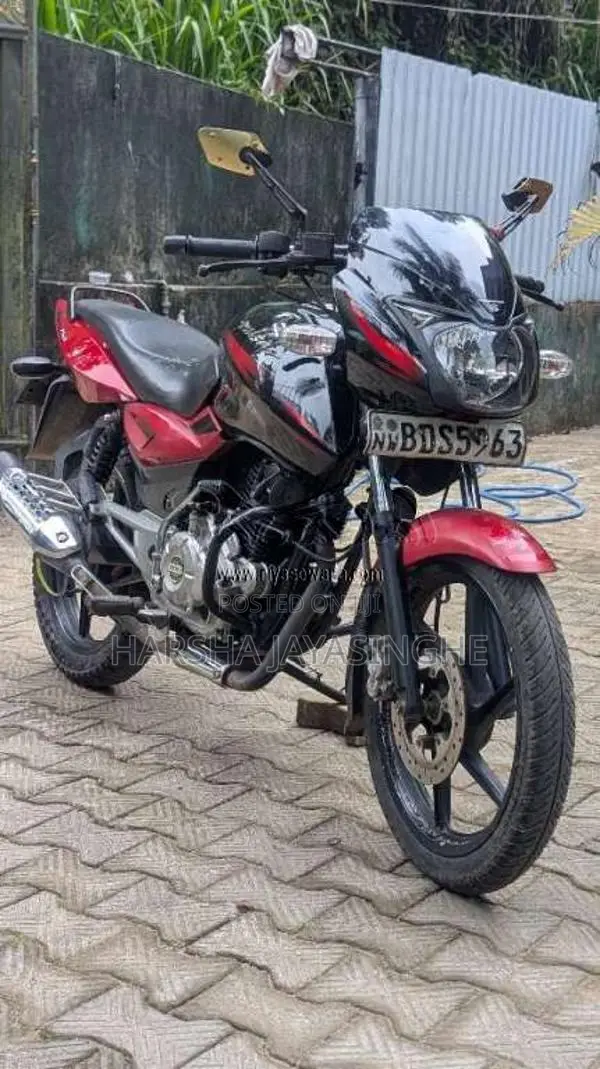 Bajaj Pulsar 150 2016 Motorbike (Used)