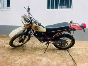 Honda Xlr 1990 Motorbike (Used)