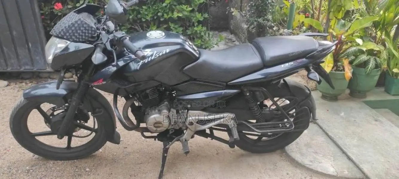 Bajaj Pulsar 135 2015 Motorbike (Used)