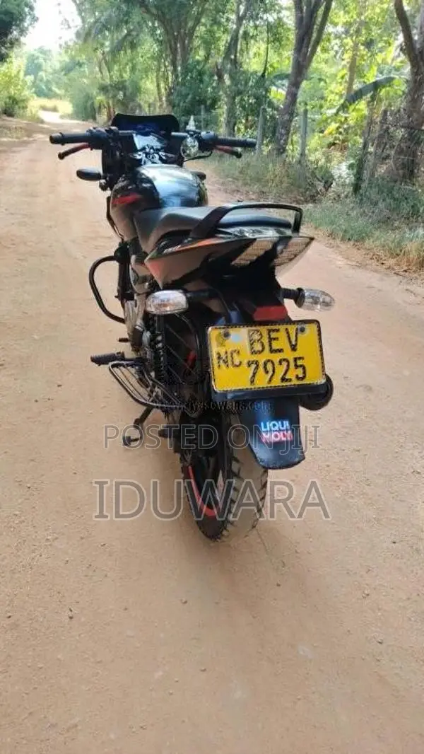 Bajaj Pulsar 2017 Motorbike (Used)