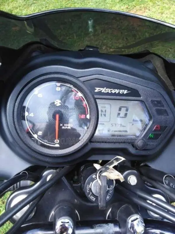 Bajaj Discover 125 2024 Motorbike (Used)