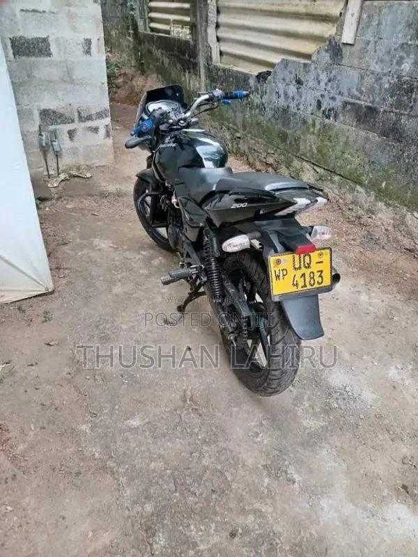 Bajaj Pulsar 2009 Motorbike (Used)