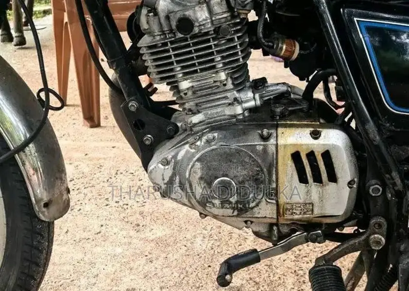 Suzuki GN125 2002 Motorbike (Used)