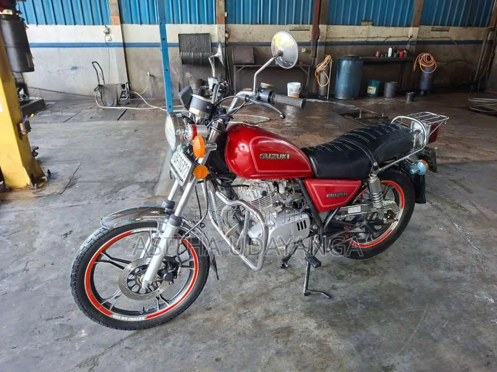 Suzuki GN125 2017 Motorbike (Used)