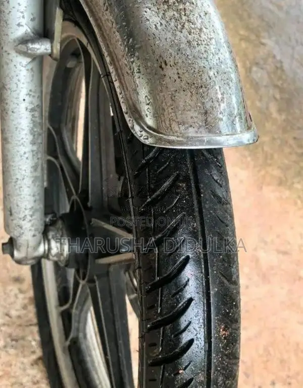 Suzuki GN125 2002 Motorbike (Used)