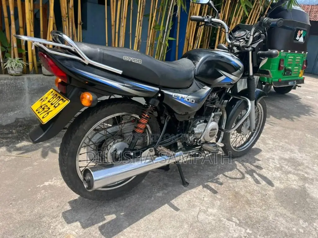 Bajaj CT-100 2016 Motorbike (Used)