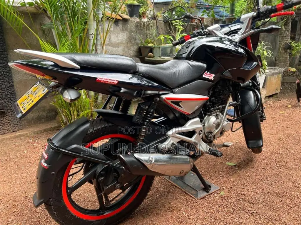 Bajaj Pulsar 2012 Motorbike (Used)