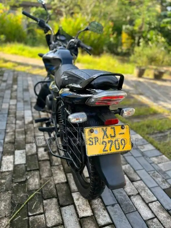 Bajaj Discover 2013 Motorbike (Used)