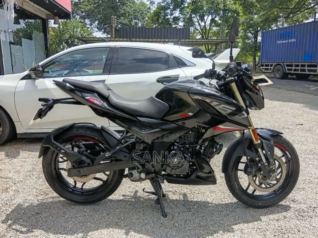 Bajaj Pulsar N160 Premium 2025 Motorbike (Used)