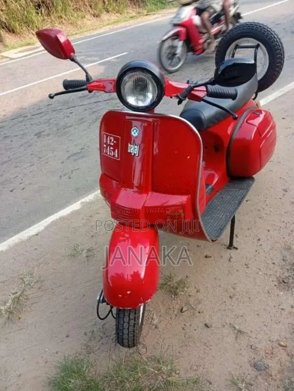 Bajaj Classic 1996 Motorbike (Used)