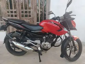 Bajaj Pulsar 2013 Motorbike (Used)