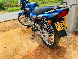 Bajaj CT-100 2004 Motorbike (Used)