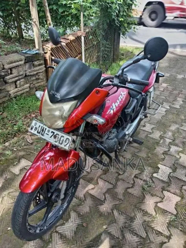 Hero-Honda Hunk 2008 Motorbike (Used)
