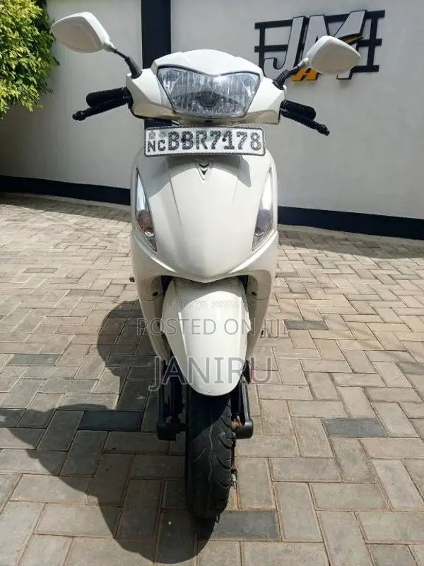 Hero Pleasure 2015 Motorbike (Used)