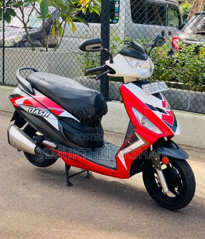 Hero Dash 2015 Motorbike (Used)