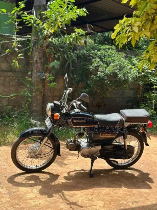 Honda CD 50 1995 Motorbike (Used)